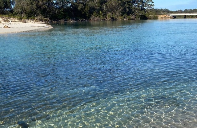 Huskisson Delight ! by Jervis Bay Breaks