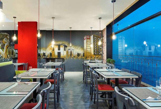 Ibis Taubate