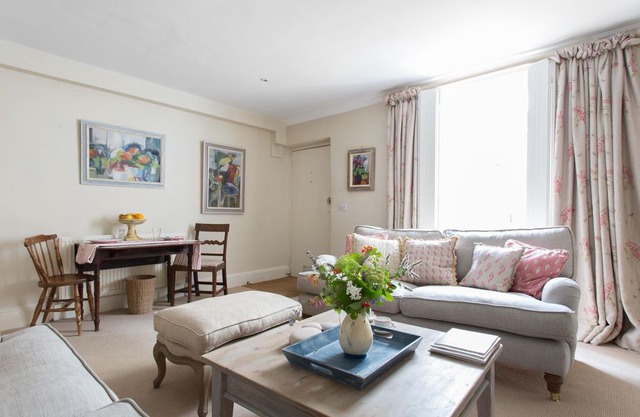 Ifield Road X by onefinestay