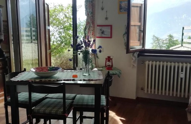 Il Nido - Delizioso alloggio presso il centro con vista spettacolare e giardino