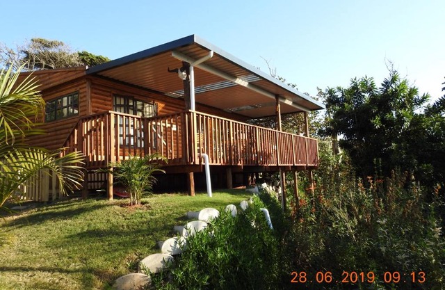 Illovo Beach Inn