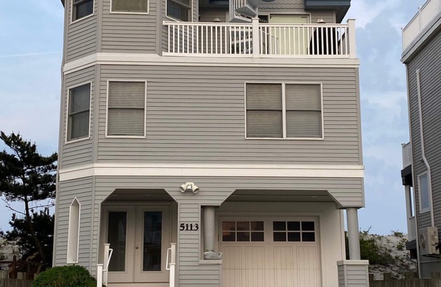Immaculate Oceanfront Single Family Home in Holgate