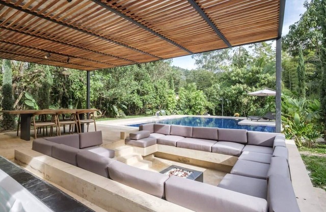 Incredible 6BR Villa with Private Pool in Poblado