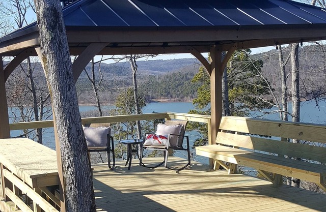 Incredible Greers Ferry Lake View Kayaks, Bicycles, & Hiking