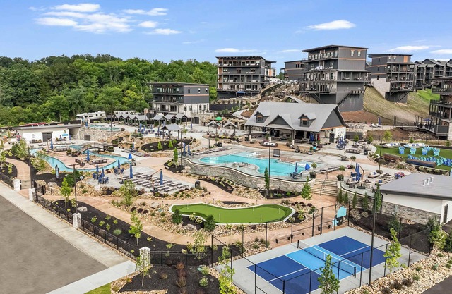 Incredible Oasis Vibe | Mtn Views | FREE Resort