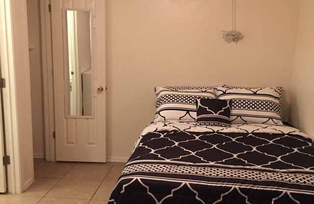 Intimate Downtown Phoenix Studio
