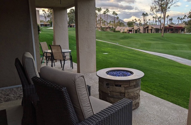 Ironwood Oasis - Outstanding Views, Top Rated Property!