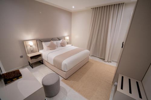 Jawhrat Al Sharq Serviced Apartments