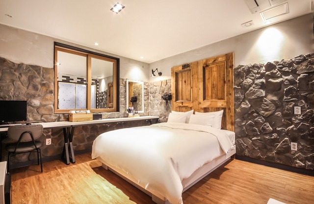 Jinju JS Hotel