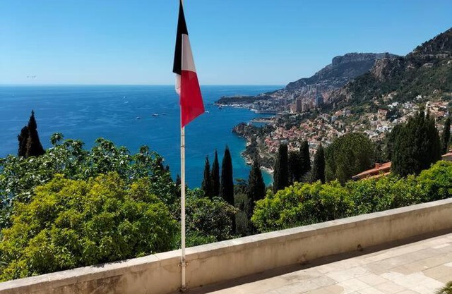 Joli deux pièces vieux village de Roquebrune-Cap-Martin