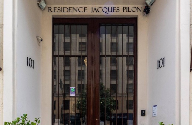 Jp038 Jacques Pilon Residence