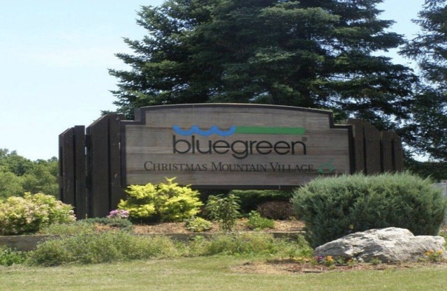 July 4th 6/29-7/5/25 1200sqft 2bdrm2bath townhse Christmas Mntn Vill Wisc Dells