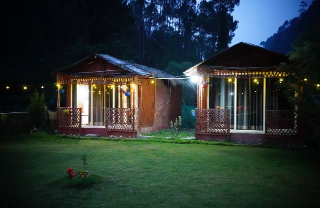 Kainaat A Riverside Homestay
