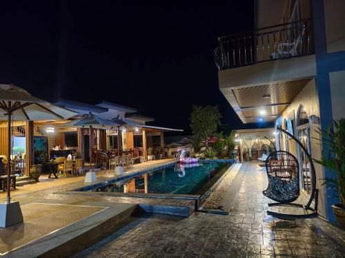Kalamung Resort and Pool villas