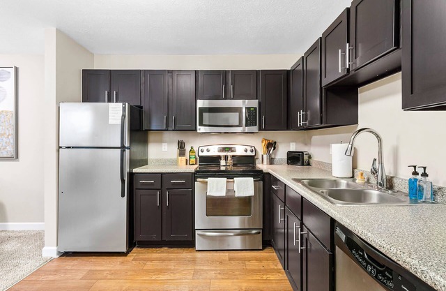 Kasa | Charming 2BD + Fast Wifi | South Bend