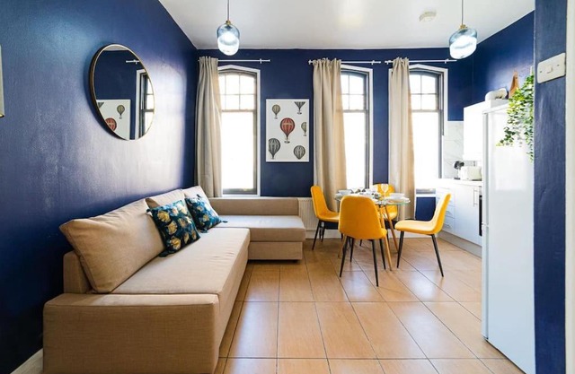 (Kensington-Olympia) Central London Apartment