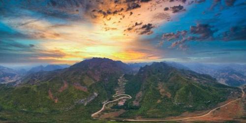 Khách sạn Đức Tài
