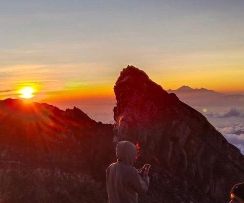 Khailash Warung and Home Stay
