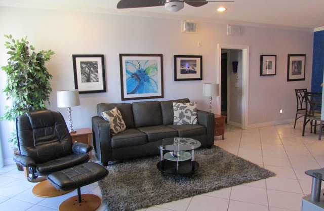 Kierland, North Scottsdale 1 bedroom, 1bath,1 car garage, minimum 30 days