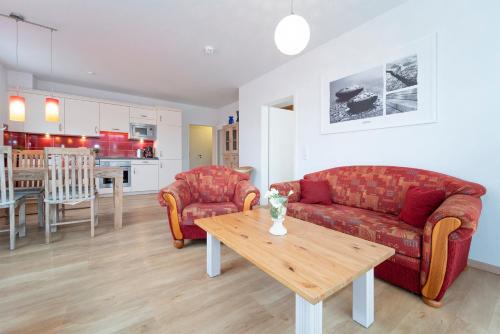 Kirchenstraße 18 Wohnung 13