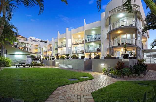 Kirra Palms Holiday Apartments