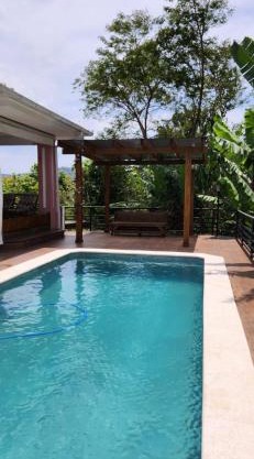 kit net em casa de família Florianópolis