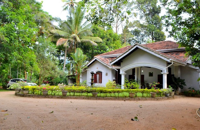 Kithulvilla Holiday Bungalow