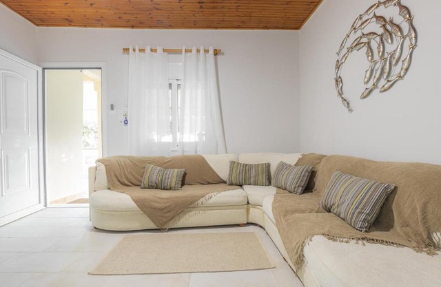 KOUROUTA BEACH HOUSE