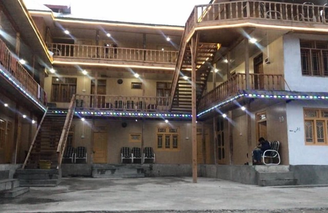 Kumrat Maskan Hotel