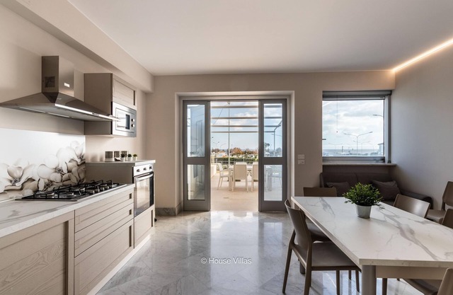 L Azalea in Avola With 2 Bedrooms and 1 Bathrooms