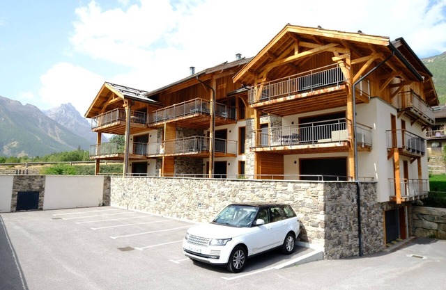 L'Eyssaben, luxury apartment Serre Chevalier