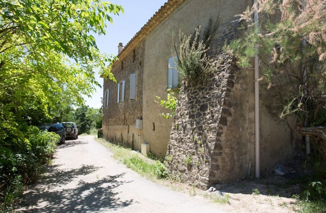 La ferme des collines: panoramic view of VENTOUX, near VAISON la ROMAINE