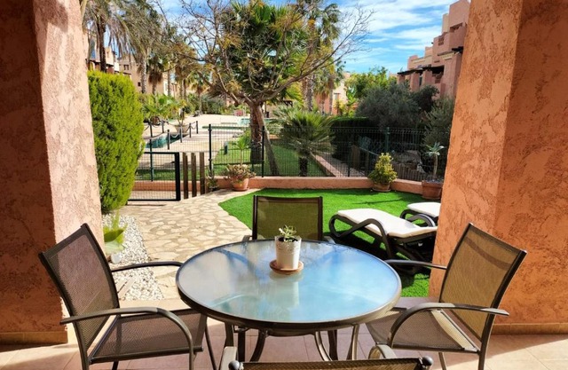 La Kasbah - Bajo con jardín - Urbanización privada - Ground floor with garden - Private urbanization