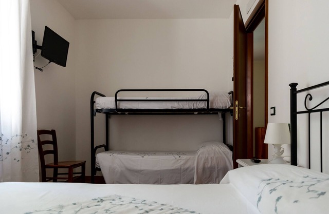 La Mazzola, two-room apartment among the olive trees a few meters from the sea