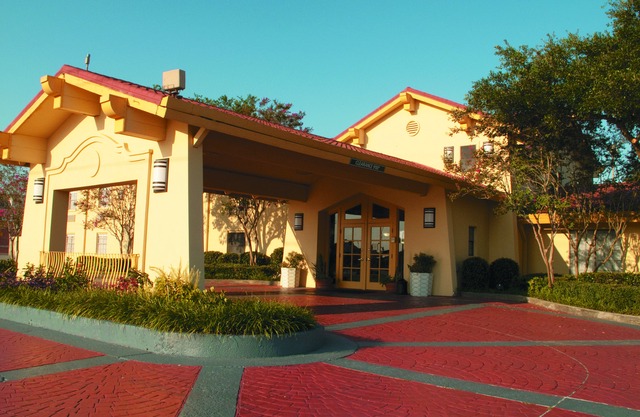 La Quinta Inn by Wyndham Lafayette North