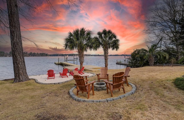 Lake Murray Oasis - 4BR/4BA w/Pool-HotTub-GameRoom-Beach Area-Playset-Firepit!