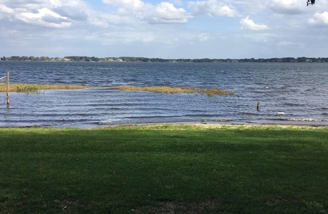 Lake View & Access Home; Lake Myrtle Sportsplex 1 mile