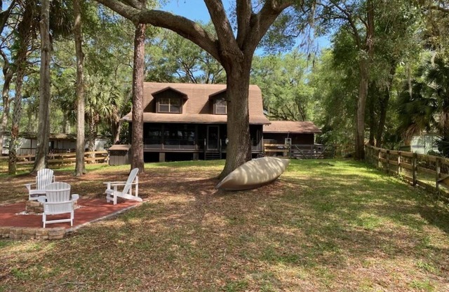 Lakefront Silver Springs 