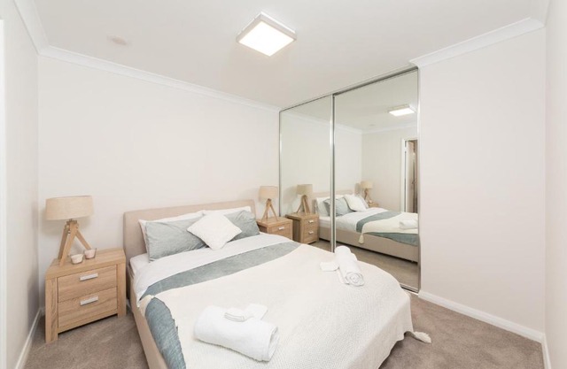Lakeview Apartment Suite 16