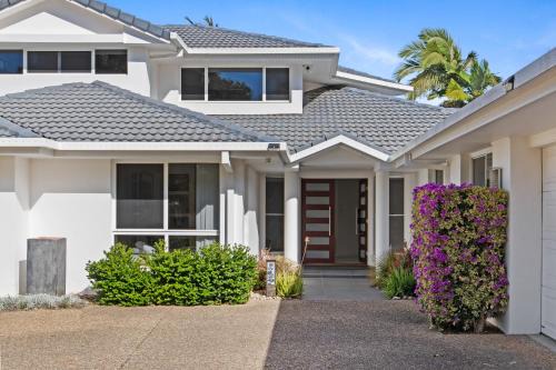 Lakeview Bliss, Black Swans, Golf Retreat in Brisbane