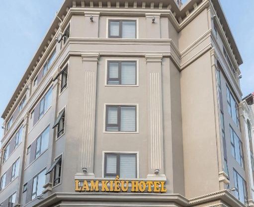 Lam Kiều Hotel