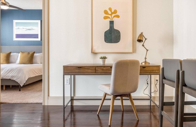 Landing at Preston at Hillwood - 2 Bedrooms in .