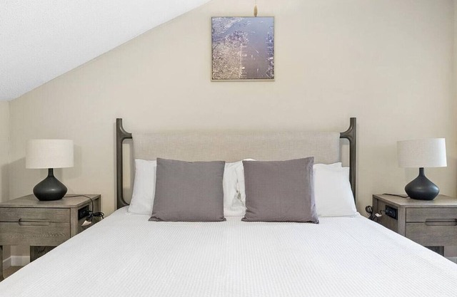 Landing at The Bridges At Germantown - 1 Bedroom in Downtown Germantown