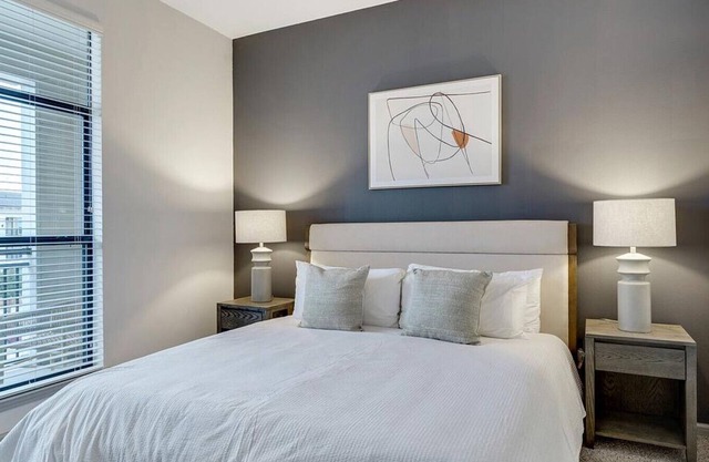 Landing at The Hendry - 1 Bedroom in Downtown Garland