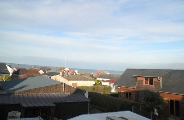 Landing beaches - F1bis apartment in the attic 100m from the beach