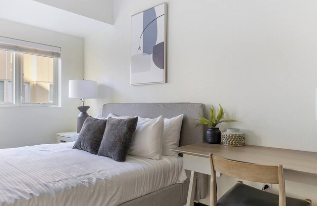 Landing | Stylish Studio, Courtyard, Gym