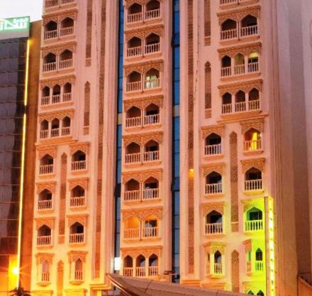 Landmark Plaza Hotel
