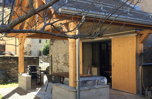 Large and beautiful mountain village house with garden, courtyard, parking space
