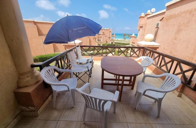 Lazordy bay chalet (X7)