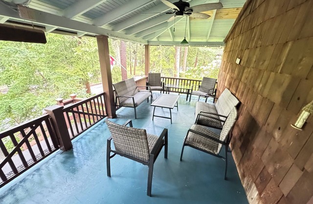 Lazy Days Lakehouse